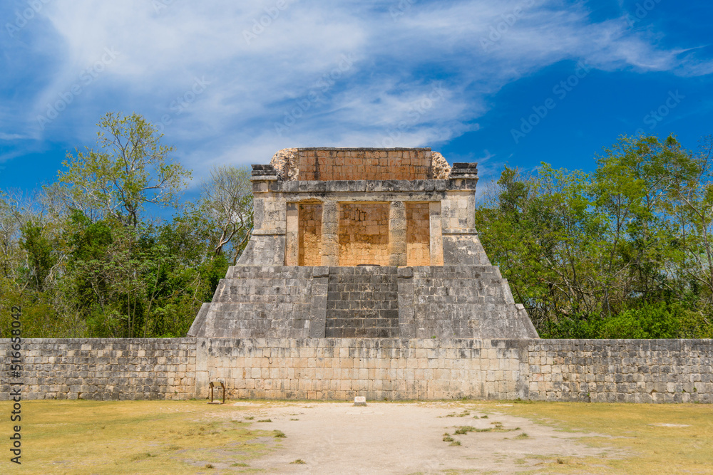 Naklejka premium Temple of the Bearded Man at the end of Great Ball Court for playing pok-ta-pok near Chichen Itza pyramid, Yucatan, Mexico. Mayan civilization temple ruins, archeological site
