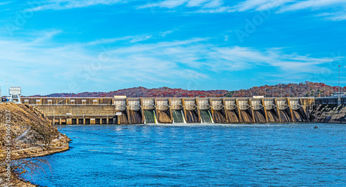 Fort Loudoun Lock & Dam is a hydroelectric dam on the Tennessee River in Loudon County, Tennessee creating Fort Loudoun Lake near Knoxville
 photo