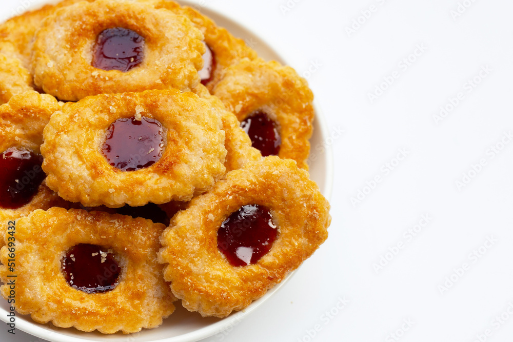 Puff pastry cookies filled with jam