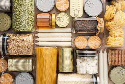 Billede på lærred Top view of the background of the necessary products for the period of the pande
