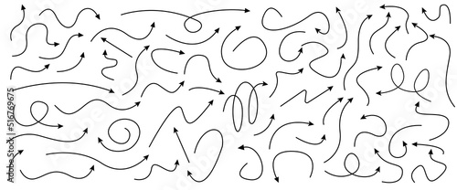 Hand drawn arrows set. Sketch curved. Doodle arrows