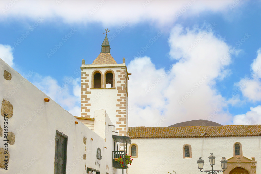 Fototapeta premium Iglesia de Santa María de Betancuria, Fuerteventura, Islas Canarias