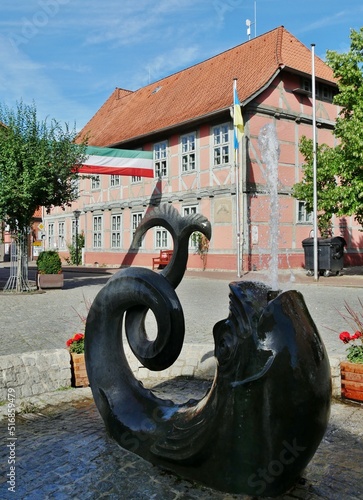 Delphinbrunnen in der Altstadt von Hitzacker photo