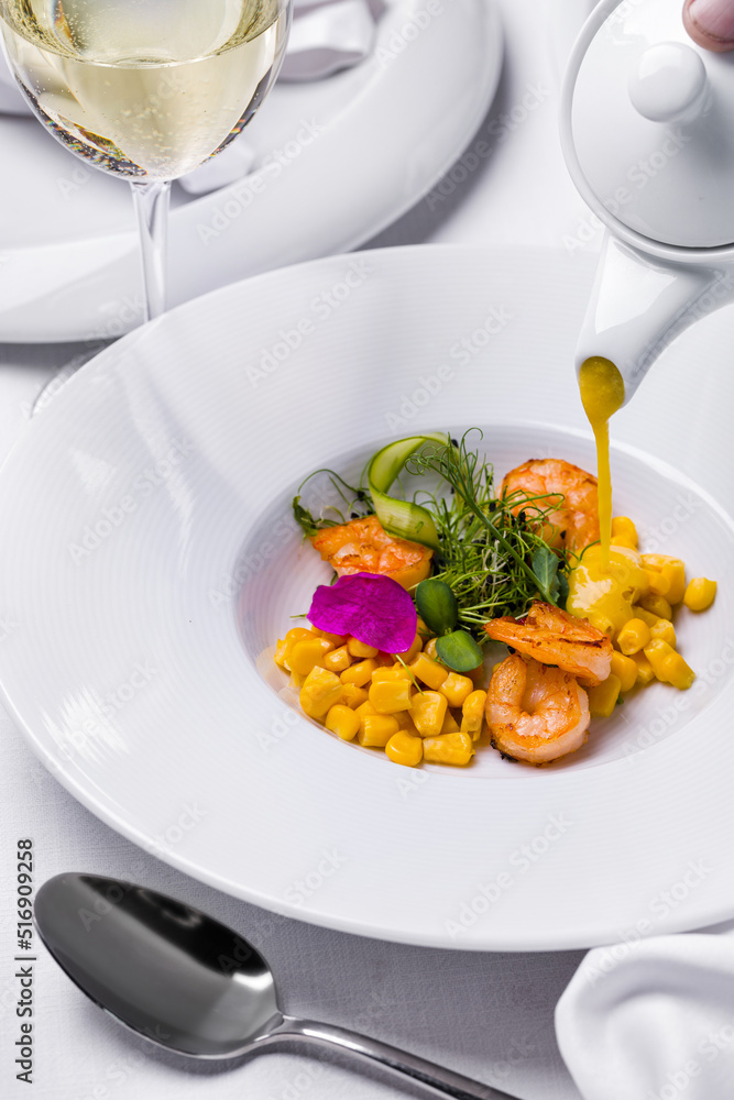Soup with shrimps Soup with shrimps