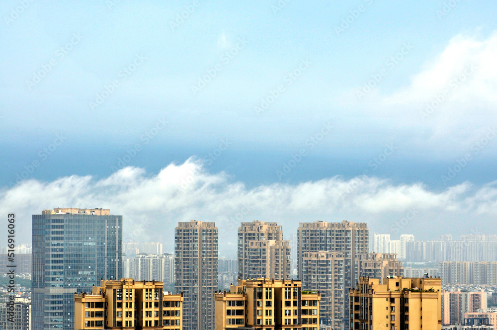 Obraz premium Dramatic panorama sky after sunrise