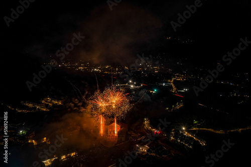 Fuochi d'artificio ripresi con il drone