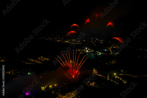 Fuochi d'artificio ripresi con il drone