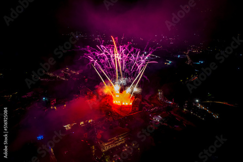 Fuochi d'artificio ripresi con il drone
