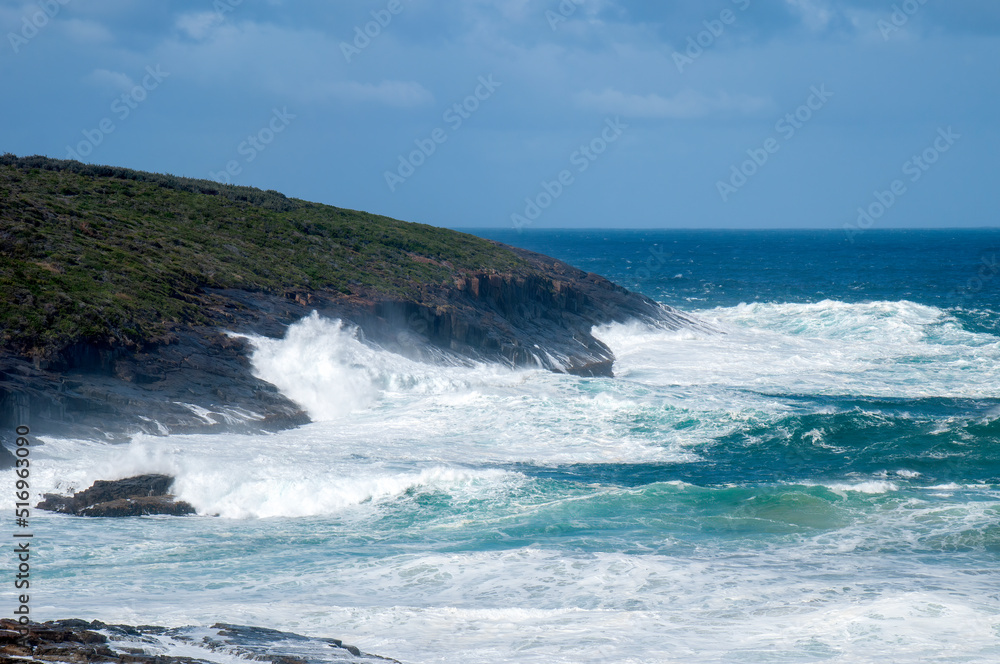 Maingon Bay Australia, waves breaking along coastline