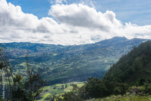 montañas colombianas verde