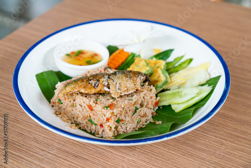 Thai shrimp paste fried rice with fried mackerel