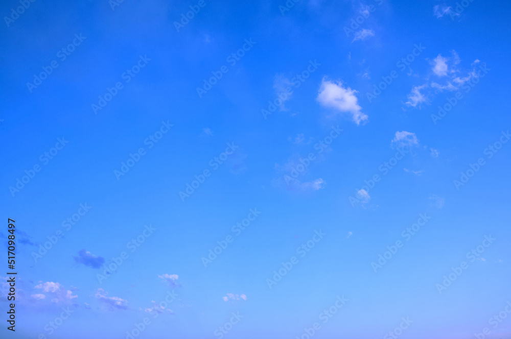 Fototapeta premium sun ray is go down and amazing dramatic orange cloud