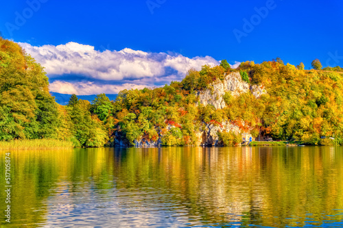 Obraz na płótnie Landscape view over great Pliva lake during autumn day. w salonie