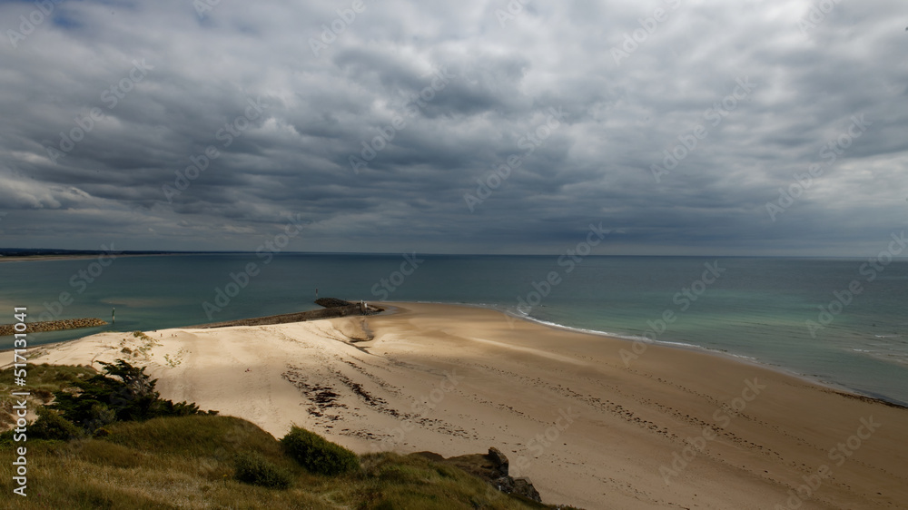 Normandie-Manche-Cotentin- plage et relief côtier