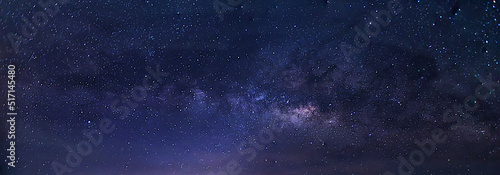 Foto Panorama view universe space and milky way galaxy with stars on night sky background
