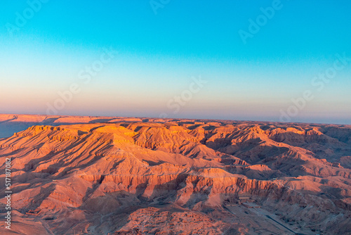 Vale dos Reis no Deserto do Egito