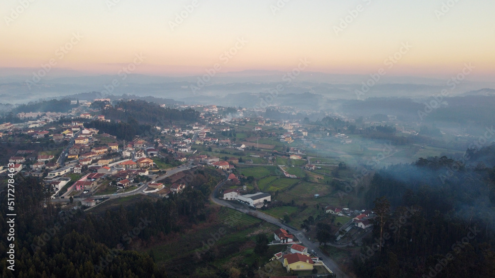 Obraz premium Vista aérea de drone sobre Sandim, Vila Nova de Gaia (Portugal)
