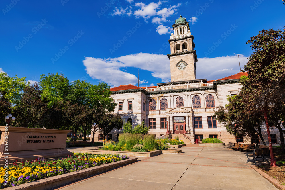 Sunny view of the Colorado Springs Pioneers Museum