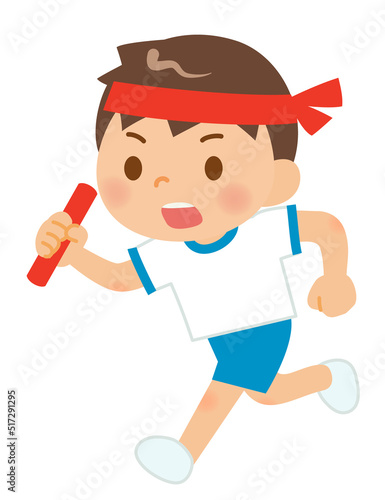 バトンを持ったリレーで走る男の子