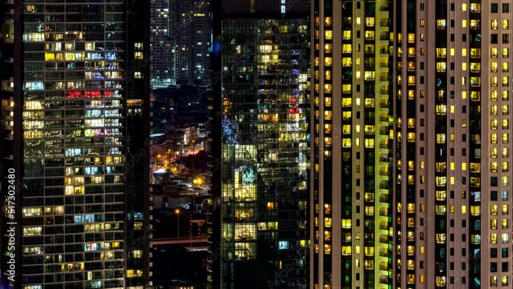 When the sunlight fades out, it's time for the capital city light will brighten up. Time lapse 4K When the sunlight fades out, it's time for the capital city light will brighten up. Time lapse 4K