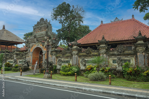 Ubud Royal Palace is located at center of Ubud City and a part of palace opens to public. There are many statue and engravings.