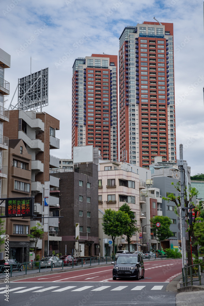 鳥居坂下より望む六本木の街並