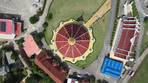 Wallpaper Mural Chinese temple wat hyua pla kang Chiang Rai Thailand. They are public domain or treasure of Buddhism. white big Guanyin statue in Chiang Rai the biggest Guanyin in the world. Torontodigital.ca