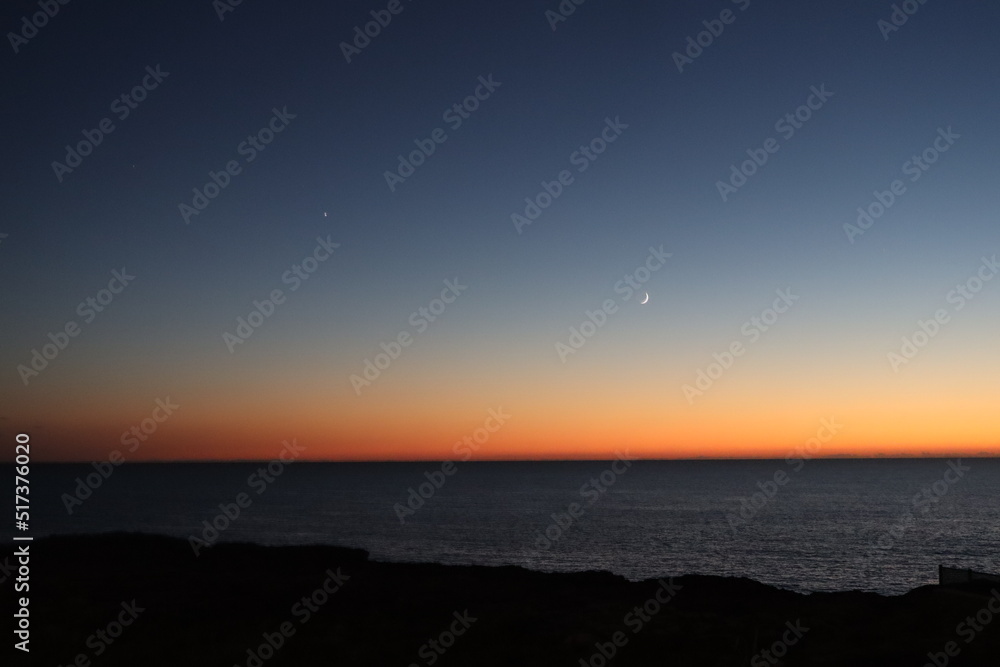 Obraz premium sunset on the island