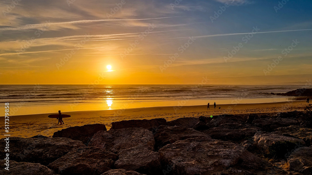 Obraz premium sunset at the beach