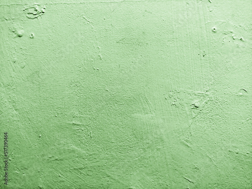 淡いグリーンにペイントされた壁