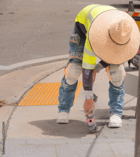 worker hat sun construction urban people usa emigrant  photo