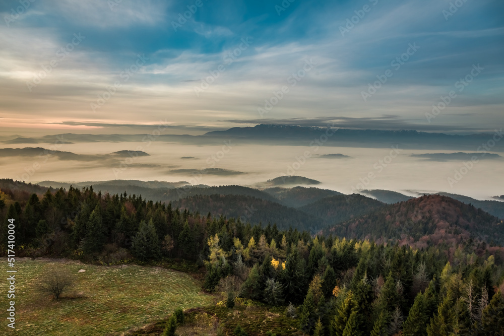 Obraz premium Sunrise in Tatra Mountains in autumn, Poland