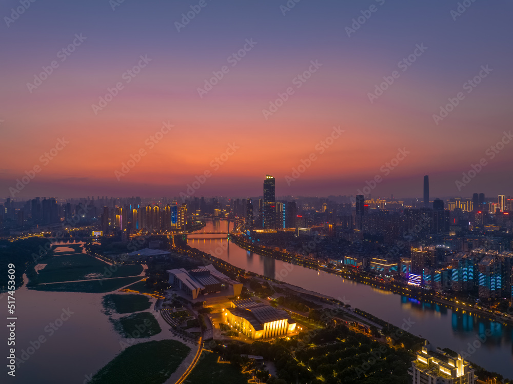 Naklejka premium Hubei Wuhan Summer Urban Night Skyline Aerial photography scenery
