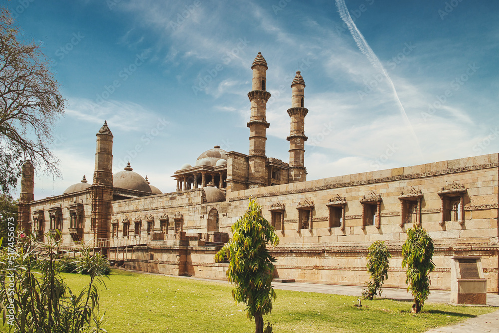 The grand scale of the Jama mosque at champaner.