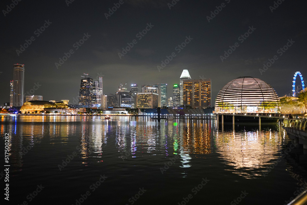 Fototapeta premium Night lights in Singapore at Marina Bay