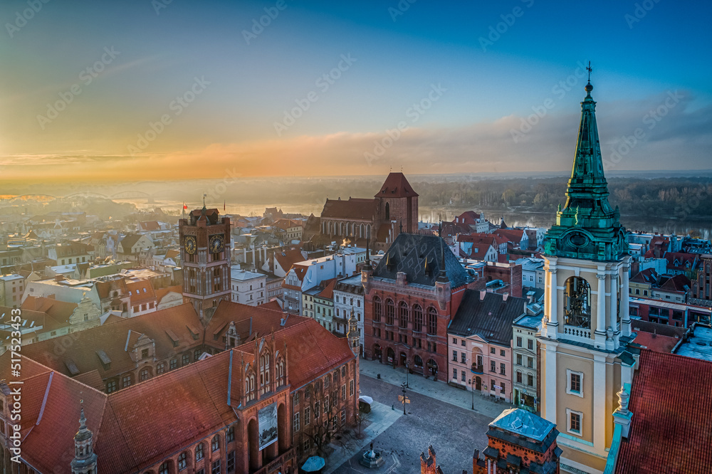 Obraz na płótnie Toruń widok nad rynkiem w salonie