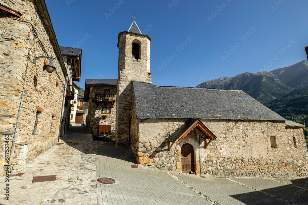 Iglesia parroquial del siglo XVIII, Aneto ,municipio de Montanuy,  Ribagorza, provincia de Huesca, Aragón, cordillera de los Pirineos, Spain