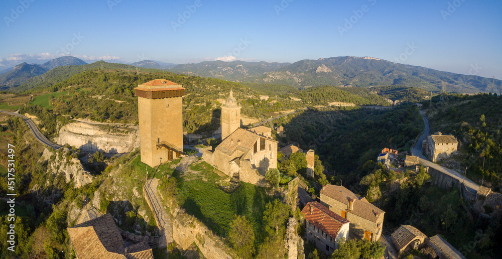 Torre de Abizanda, Bien de Interés Cultural , comarca de Sobrarbe, provincia de Huesca, cordillera de los Pirineos, Spain Torre de Abizanda, Bien de Interés Cultural , comarca de Sobrarbe, provincia de Huesca, cordillera de los Pirineos, Spain