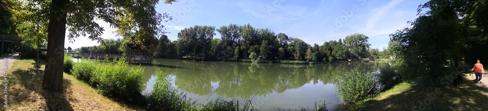 Der Gondelteich mit dem chinesichen Garten in Weißensee im Lankkreis sömmerda, Thüringen