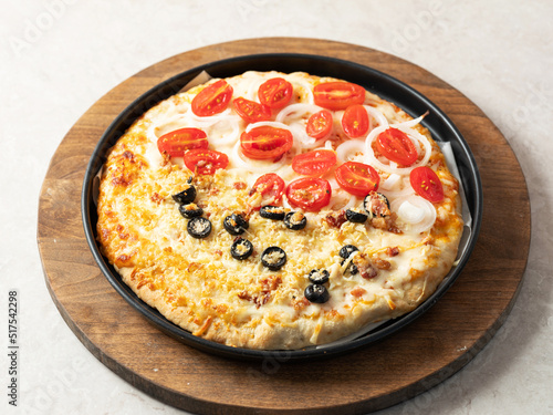 pizza with tomatoes and olives 