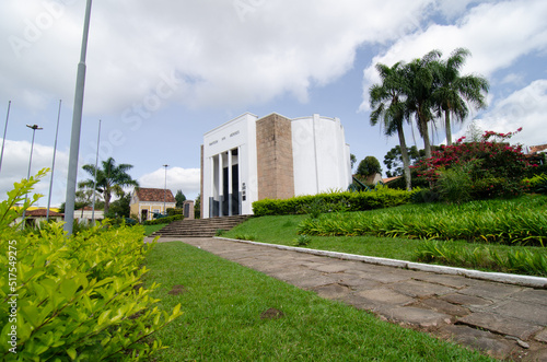 monumento Panteon dos heróis na cidade da Lapa Paaraná Brazil  em praça com arvores e céu azul com nuves e casa colonial ao fundo  photo