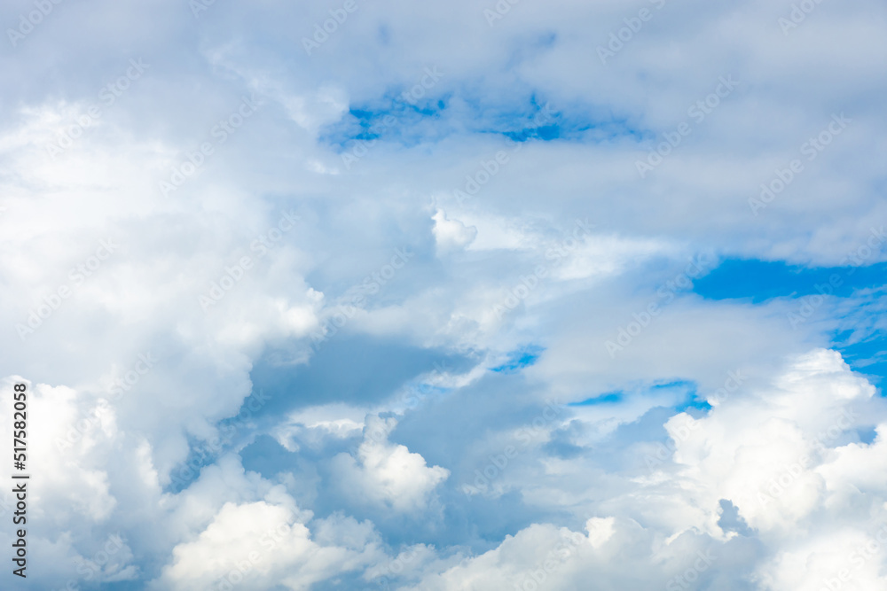Fototapeta premium blue sky with beautiful clouds.