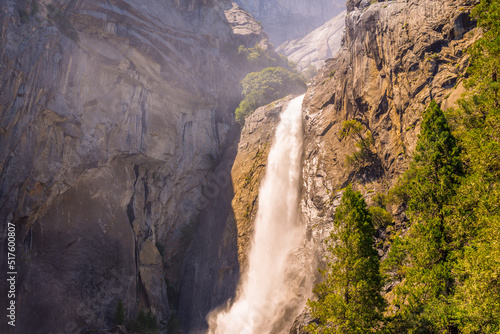 Yosemite National Park is in California’s Sierra Nevada mountains. It’s famed for its giant, ancient sequoia trees, and for Tunnel View, the iconic vista, Upper Yosemite Falls, Yosemite National Park