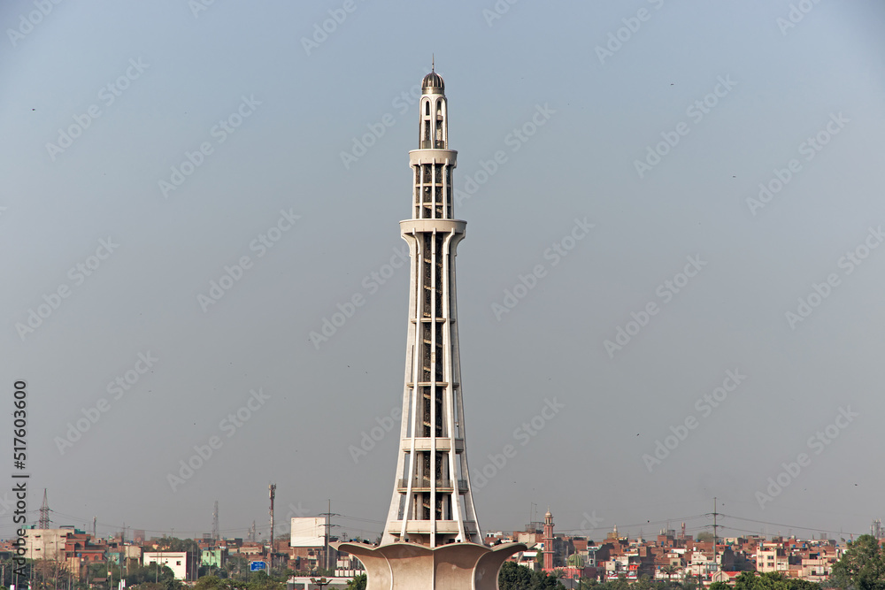 Obraz premium Minar-e-Pakistan in Lahore, Punjab province, Pakistan