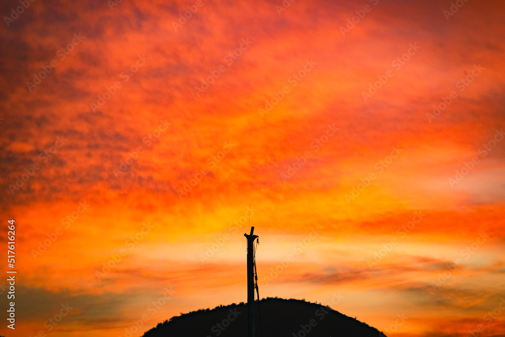 Obraz premium sunset in the mountains