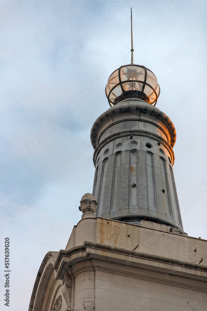 Building tower