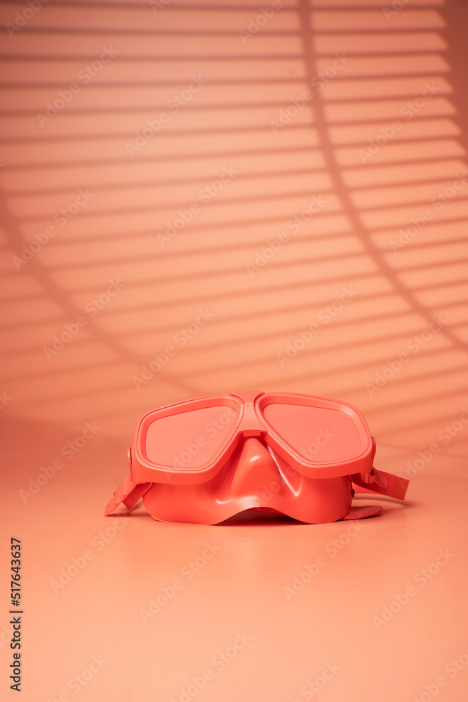Diving mask on a pink background. - Summer concept. Diving mask on a pink background. - Summer concept.