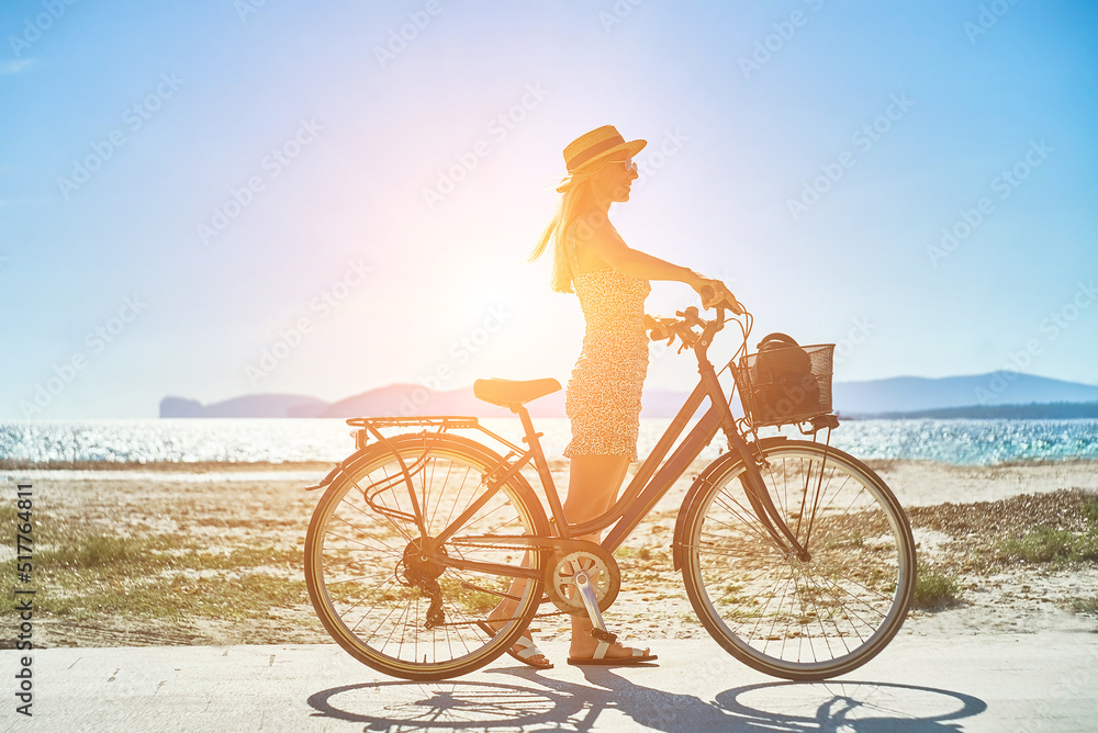 Obraz premium active, activity, adult, adventure, background, beach, beautiful, beauty, bicycle, bike, biker, biking, coast, cycle, cycling, cyclist, evening, exercise, female, fitness, freedom, girl, happy, health