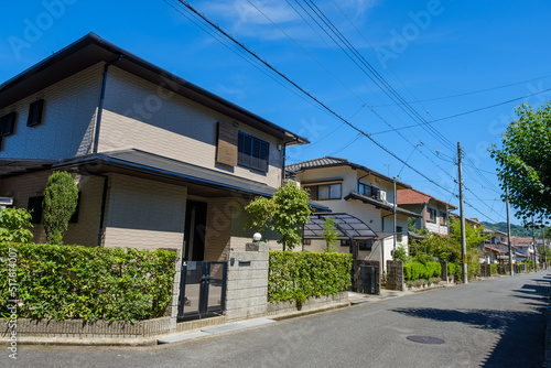 一戸建ての並ぶ住宅地　ベッドタウン　京都府木津川市