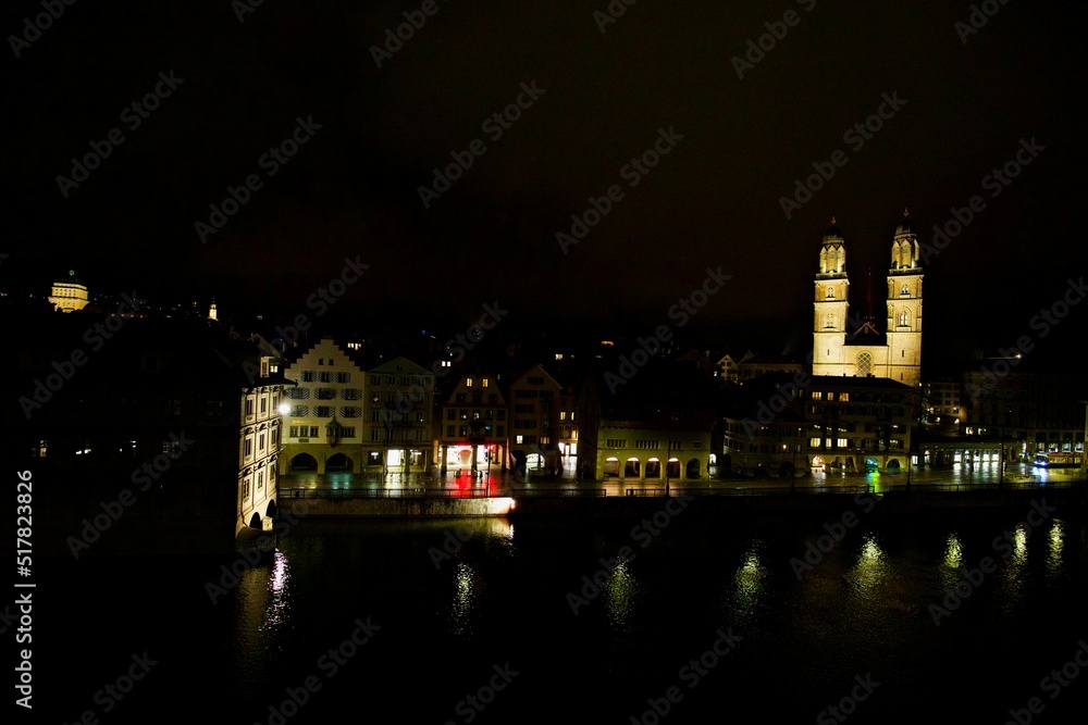 Obraz premium Zürich bei Nacht